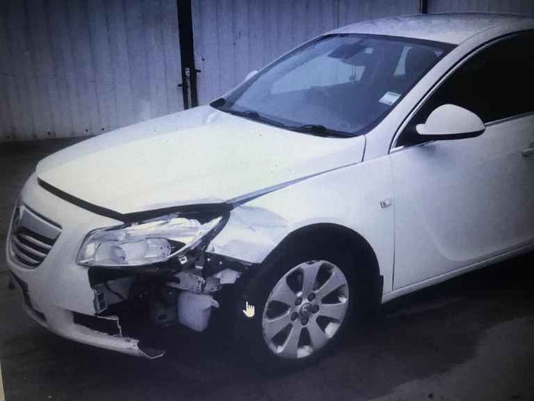 Vauxhall, INSIGNIA, Hatchback, 2012, Manual, 1956 (cc), 5 doors