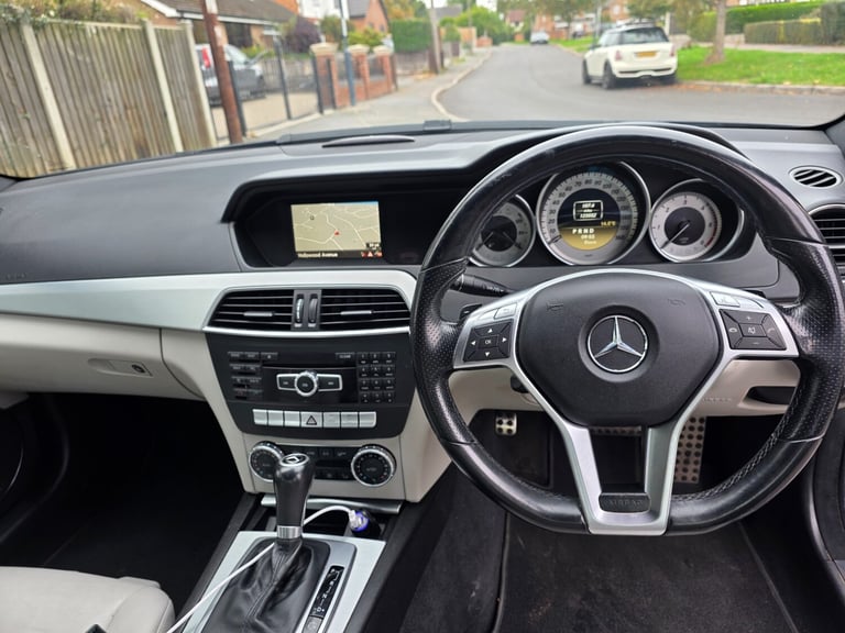 2012 Mercedes-Benz C-Class C220 CDI BlueEFFICIENCY Sport 4dr Auto SALOON Diesel Automatic