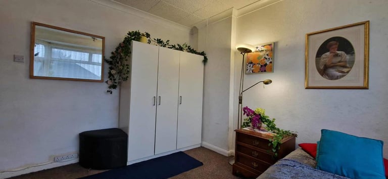 Double room(single occupancy)£600 