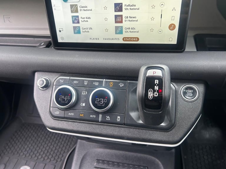 LAND ROVER DEFENDER 90 3.0 D200 MHEV 2021