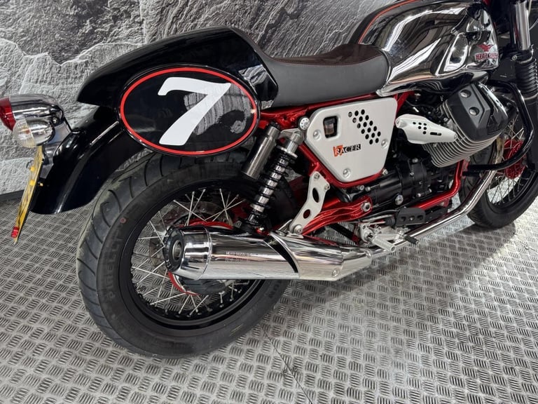 MOTO GUZZI V7 RACER 2013