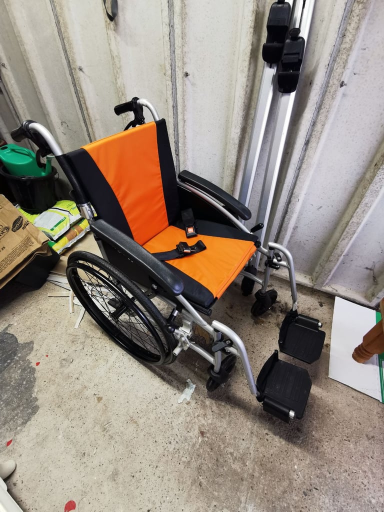 image for VanOs Excel G-Logic wheelchair 