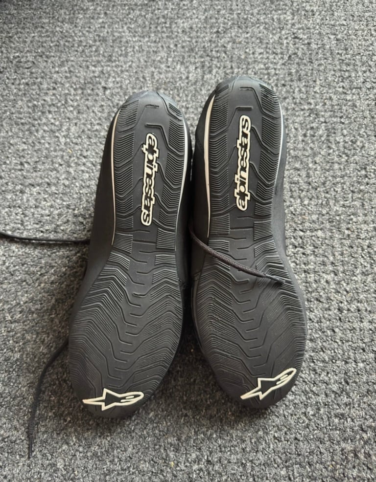 Alpinestars boots