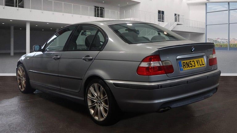 2004 BMW 3 Series 2.5 325i Sport Saloon 4dr Petrol Automatic (229 g/km, 192 bhp) SALOON Petrol Au...