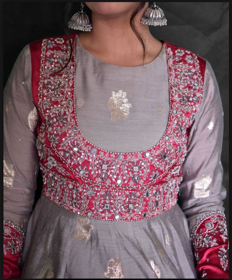 Pakistani Grey Koti Pishwas