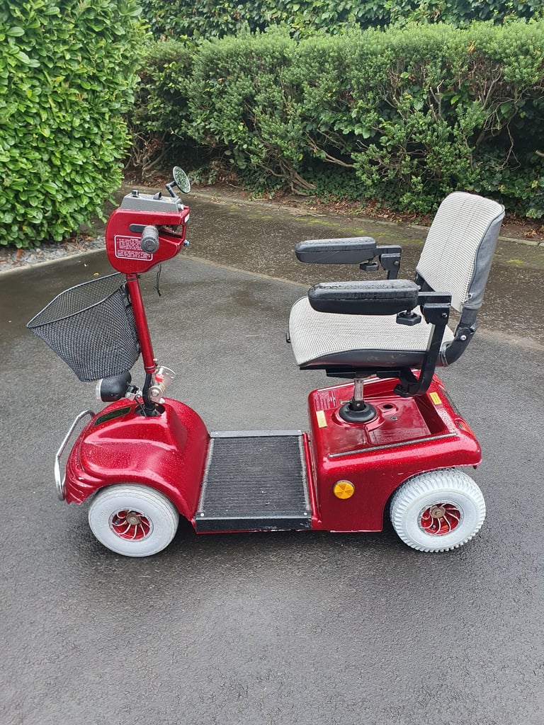 Shoprider mobility scooter goid condition can deliver 