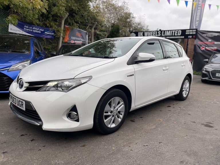 2013 Toyota Auris 1.8 VVT-h Icon CVT Euro 5 (s/s) 5dr HATCHBACK Petrol/Electric Hybrid Automatic
