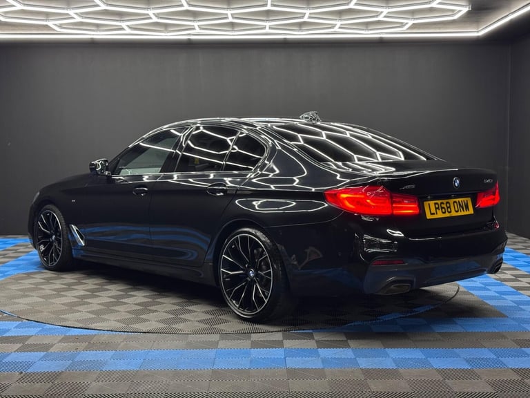 2018 BMW 5 Series 3.0 540i GPF M Sport Auto xDrive Euro 6 (s/s) 4dr SALOON Petrol Automatic