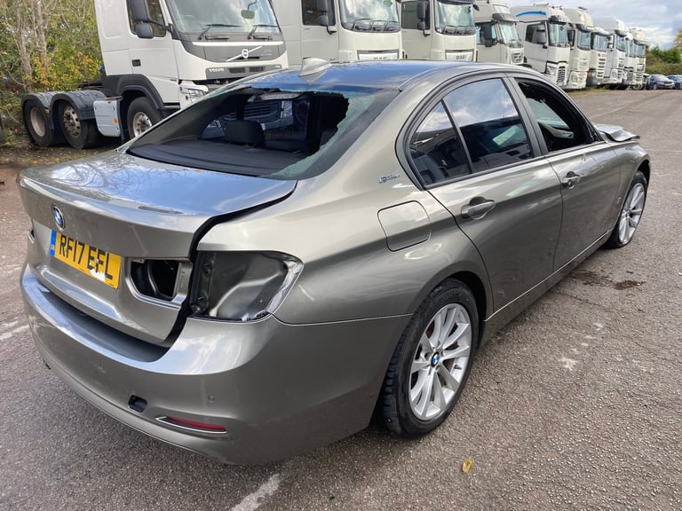 image for 2017 BMW 330E 1998CC SE AUTO PHEV STEP SALOON HYBRID ELECTRIC DAMAGED SALVAGE  