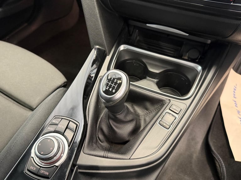 2015 BMW 3 Series Gran Turismo 2.0 320i Sport GT xDrive Euro 6 (s/s) 5dr HATCHBACK Petrol Manual