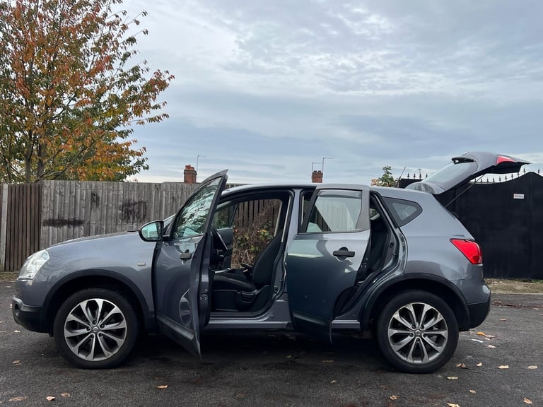 2009 Nissan Qashqai 1.5 dCi Visia 5dr HATCHBACK Diesel Manual