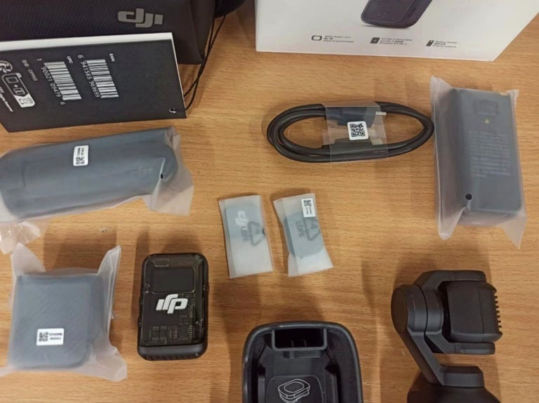 DJI Osmo Pocket 3 Creator Combo