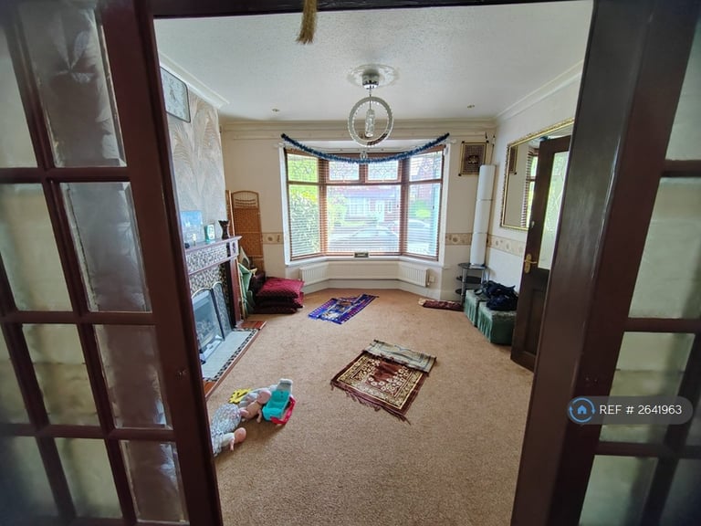 4 bedroom house in Boardman Road, Manchester, M8 (4 bed) (#2641963)