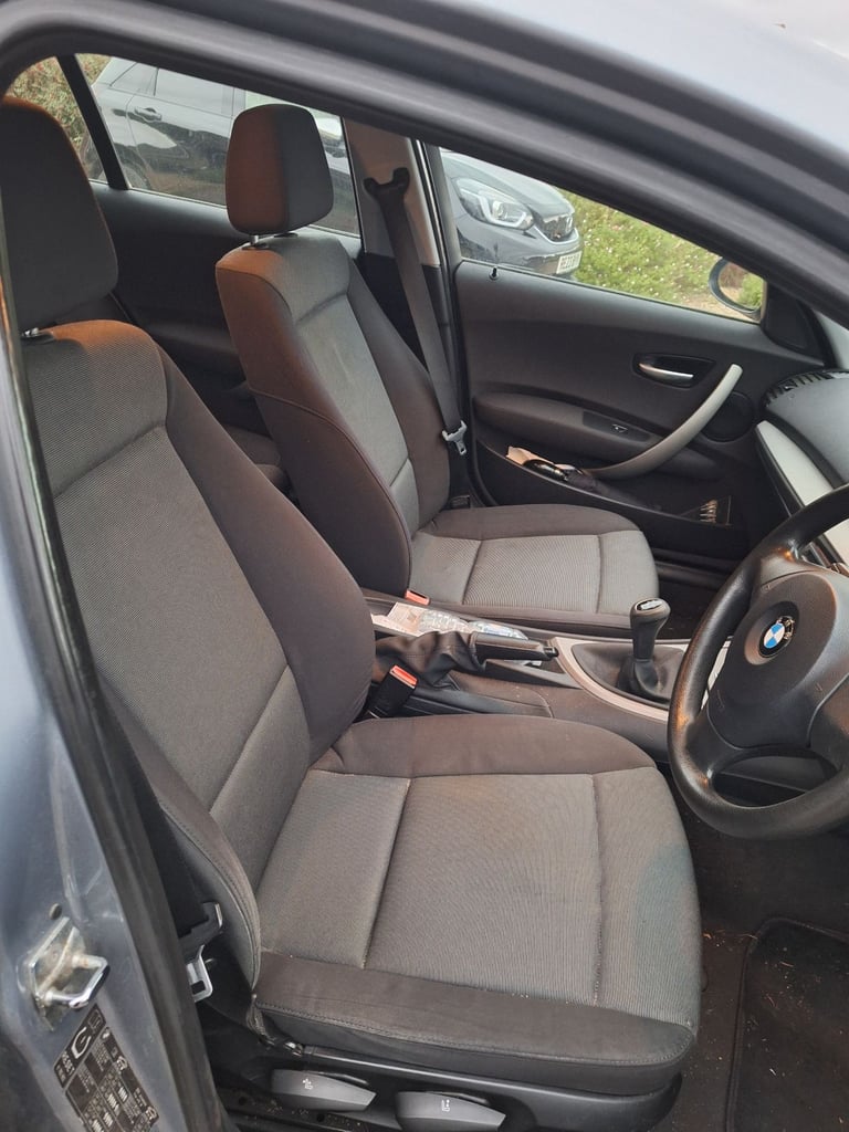 BMW, 1 SERIES, Hatchback, 2006, Manual, 1596 (cc), 5 doors