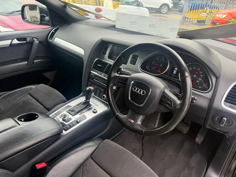 2010 Audi Q7 3.0 TDI Quattro S Line 5dr Tip Auto ESTATE Diesel Automatic