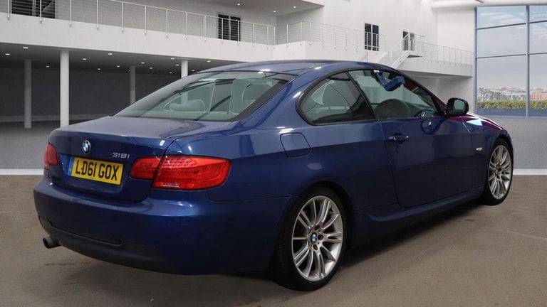 2011 BMW 3 Series 2.0 318i M Sport Euro 5 2dr COUPE Petrol Manual