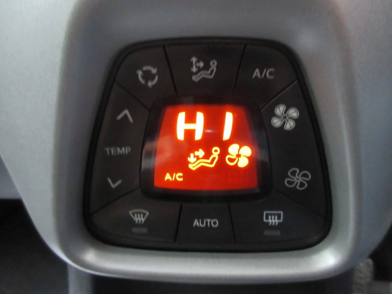 2020 Toyota AYGO 1.0 VVT-i X-Trend TSS 5dr HATCHBACK Petrol Manual