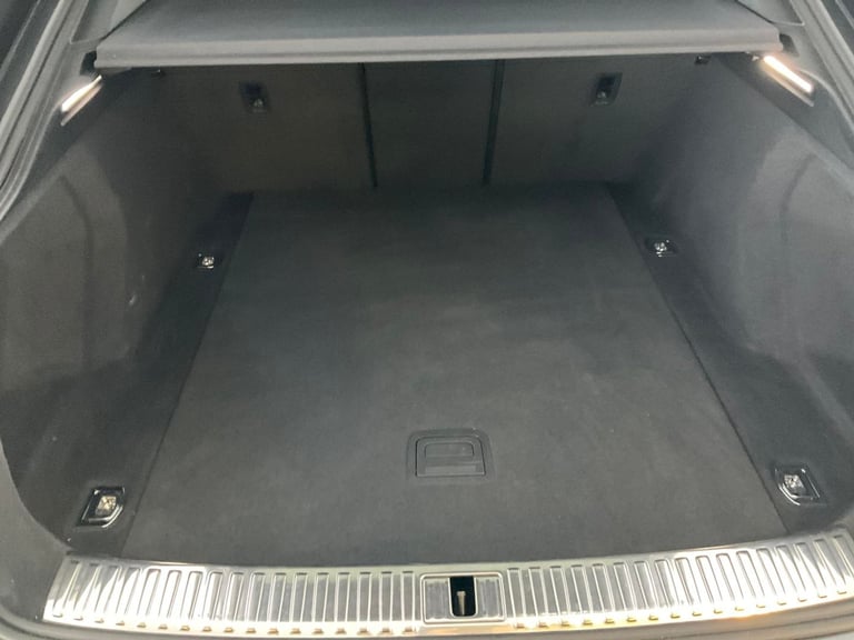 2022 Audi e-tron 55 S line Sportback 5dr Electric Auto quattro 95kWh (11kW Charger) (408 ps) Suv ...