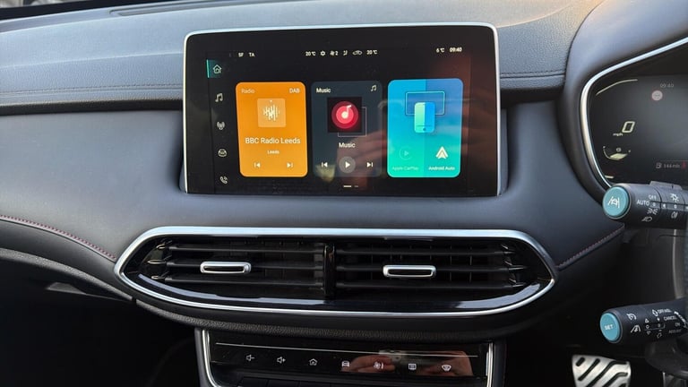  MG MG HS 1.5 T-GDI Trophy DCT Euro 6 (s/s) 5dr Petrol Automatic