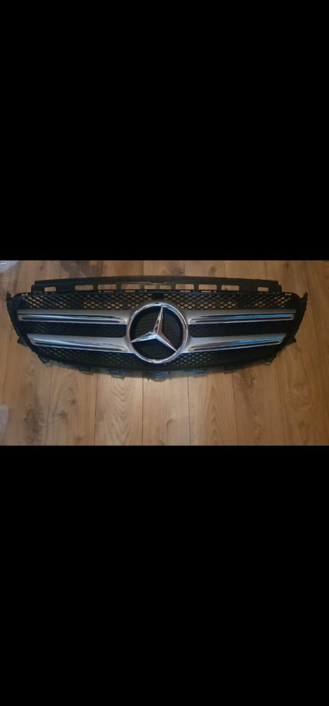 image for GENUINE MERCEDES E CLASS W213 AMG LINE FRONT BUMPER GRILLE 2016-2019