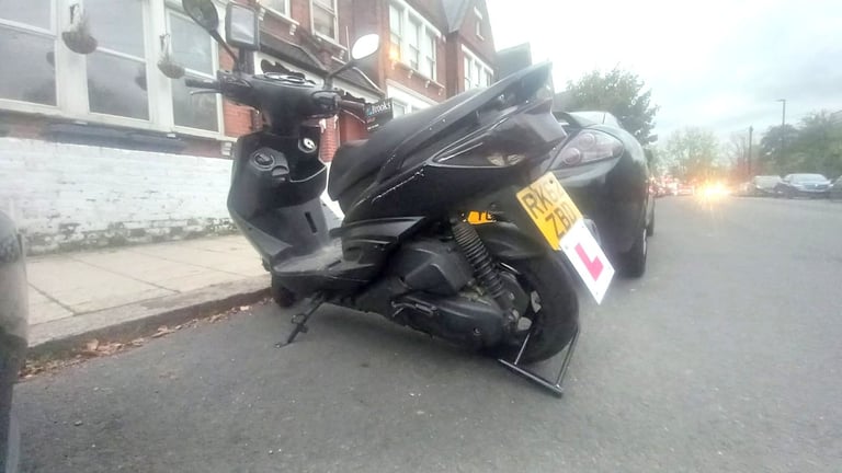 Yamaha, NXC, 2012, 124 (cc)