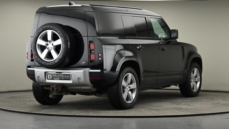 2022 Land Rover Defender 110 3.0 D300 MHEV HSE Hard Top SUV 5dr Diesel Auto 4WD MWB Euro 6 (s/s) ...