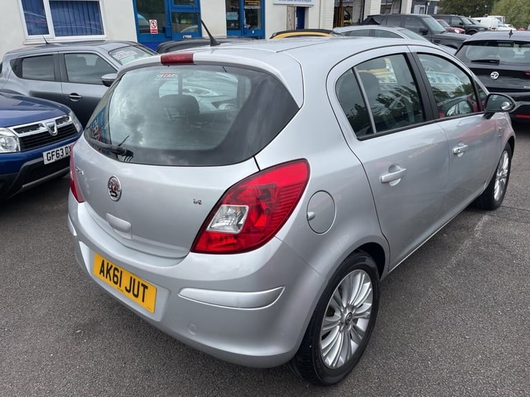 2011 61 VAUXHALL CORSA 1.4 16V SE HATCHBACK 5DR PETROL AUTO EURO 5 (100 PS)