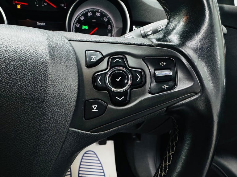 2016 Vauxhall Astra 1.6 CDTi BlueInjection SRi Nav Euro 6 (s/s) 5dr HATCHBACK Diesel Manual