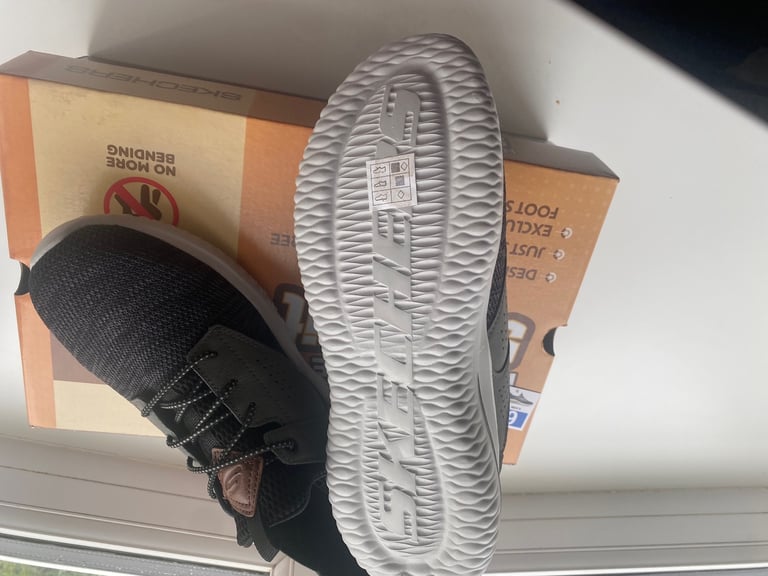 Skechers swift fit size uk 8 bnib