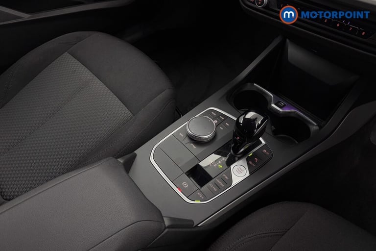 2024 BMW 1 Series 118i [136] SE 5dr Step Auto [Live Cockpit Pro] HATCHBACK PETROL Automatic