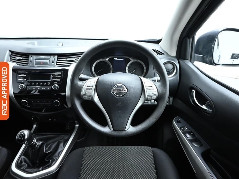 2021 Nissan Navara 2.3 dCi Acenta Pickup Double Cab 4dr Diesel Manual 4WD Euro 6 (s/s) (163 ps Pi...