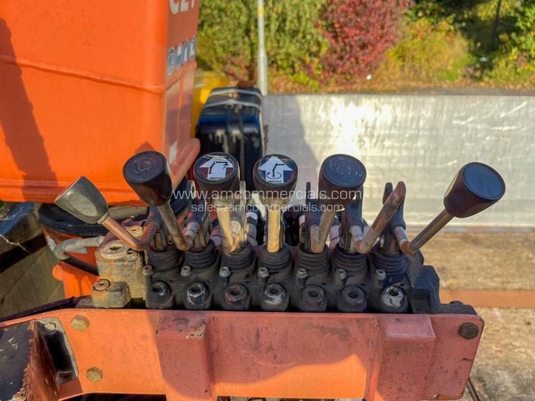 SDC CRANE MOUNTED DROPSIDE FLATBED BRICK GRAB