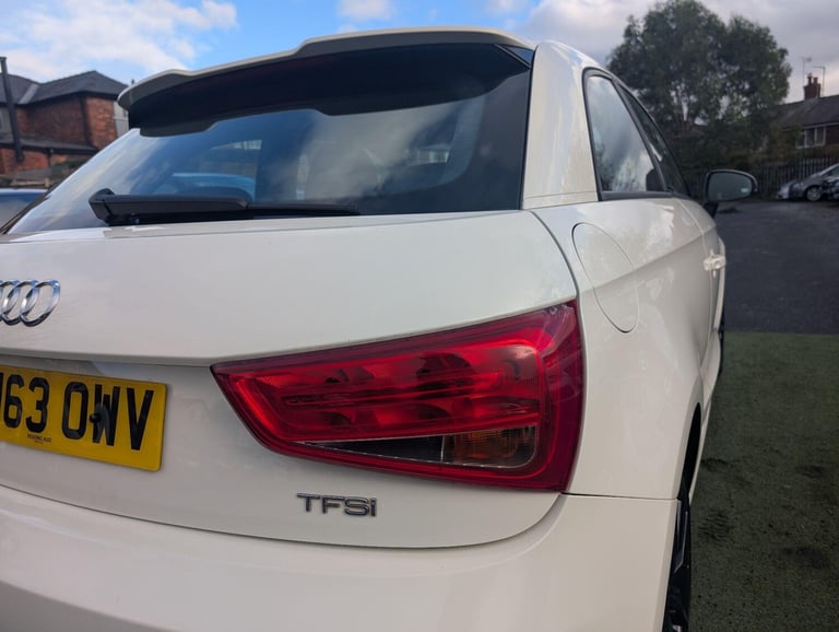 2013 Audi A1 1.2 TFSI S line Euro 5 (s/s) 3dr HATCHBACK Petrol Manual