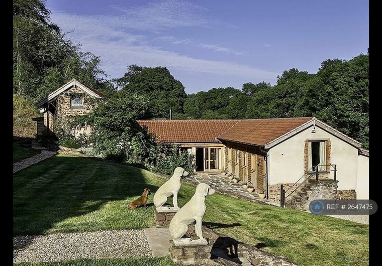 6 bedroom house in Coombeland Farm, Cadeleigh, Tiverton, EX16 (6 bed) (#2647475)