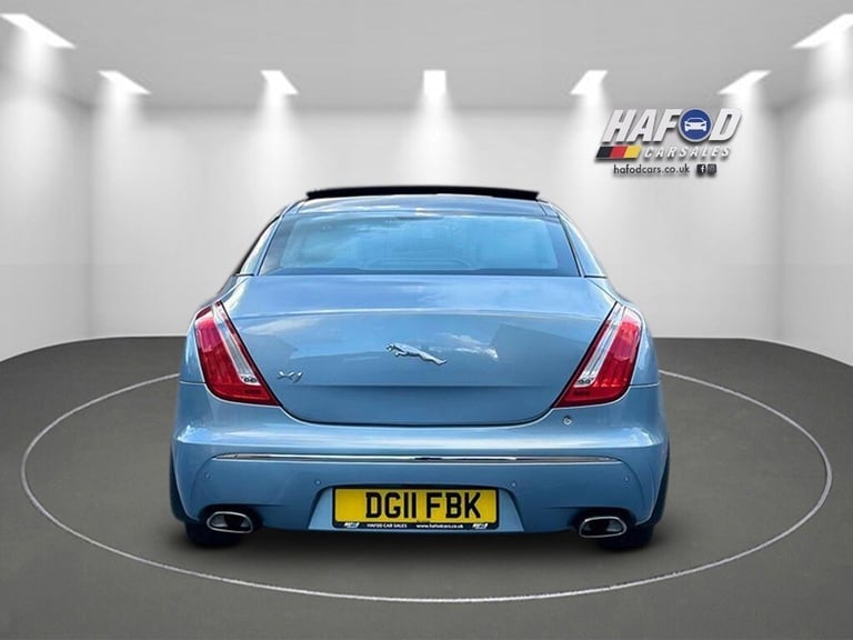 2011 Jaguar XJ D V6 PREMIUM LUXURY Saloon Diesel Automatic