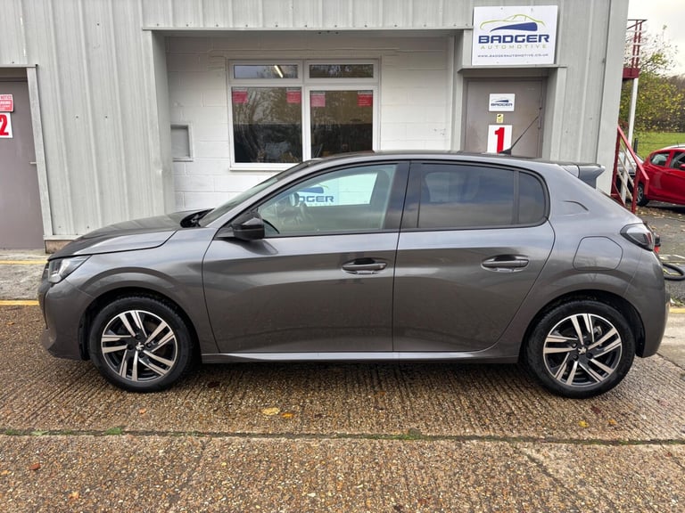 2023 Peugeot 208 1.2 PureTech 100 Allure Premium + 5dr EAT8 HATCHBACK PETROL Automatic