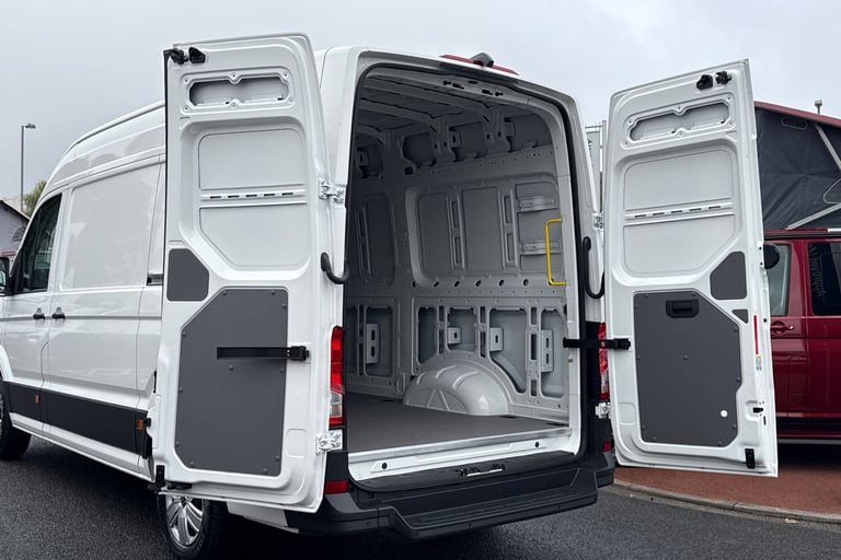 2025 Volkswagen Crafter 2.0 TDI 163PS HDE Commerce Plus High Roof Van PANEL VAN DIESEL Manual