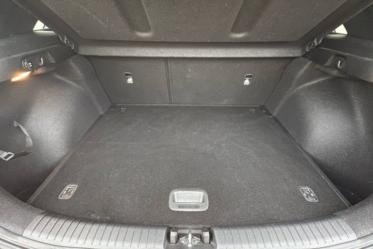  Kia Ceed 1.5 T Gdi Gt Line Hatchback 5dr Petrol Manual Euro 6 s/s 138 Bhp