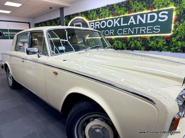 Rolls-Royce Silver Shadow Silver Shadow 6.8 II 4dr [RARE EXAMPLE]