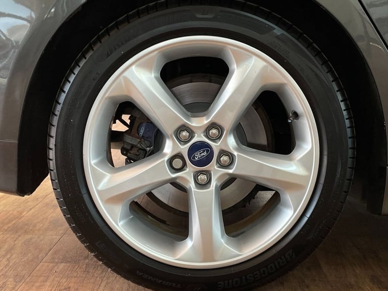 2017 Ford Mondeo 2.0 TDCi Titanium Hatchback 5dr Diesel Manual Euro 6 (s/s) (180 ps) Hatchback Di...