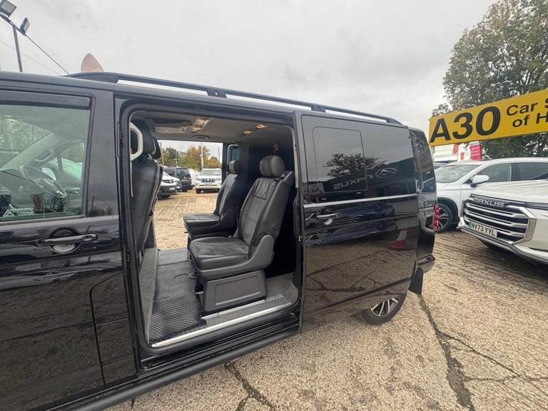 2015 Volkswagen Caravelle 2.0 BiTDI BlueMotion Tech SE DSG Euro 5 (s/s) 5dr MPV Diesel Automatic