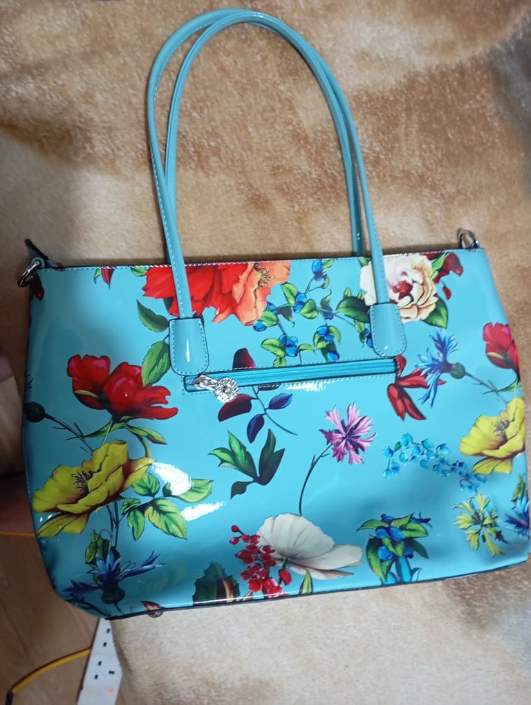 Womens gend bag