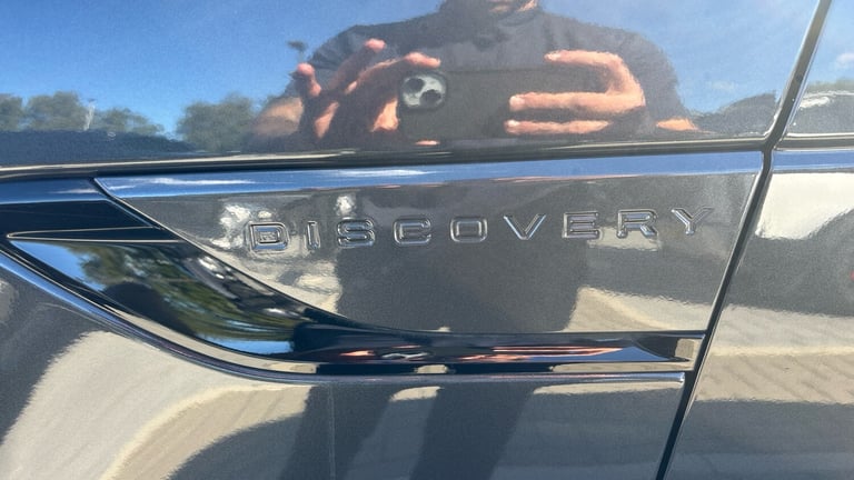 2021 Land Rover Discovery 3.0 D300 R-Dynamic HSE 5dr Auto Diesel Station Wagon Station Wagon Dies...