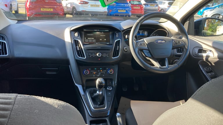 2016 Ford Focus 1.0 EcoBoost 125 Titanium 5dr HATCHBACK PETROL Manual