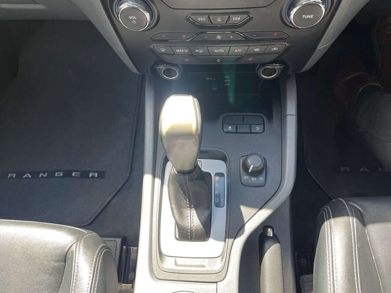 2016 Ford Ranger Pick Up Double Cab Limited 2 3.2 TDCi 200 Auto PICK UP DIESEL Automatic