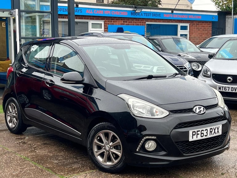 2014 Hyundai i10 1.2 Premium Hatchback 5dr Petrol Manual Euro 5 (87 ps) HATCHBACK Petrol Manual