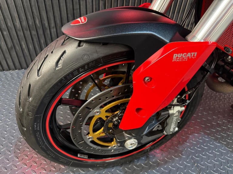 2015 Ducati Hyperstrada 821 821 Euro 3