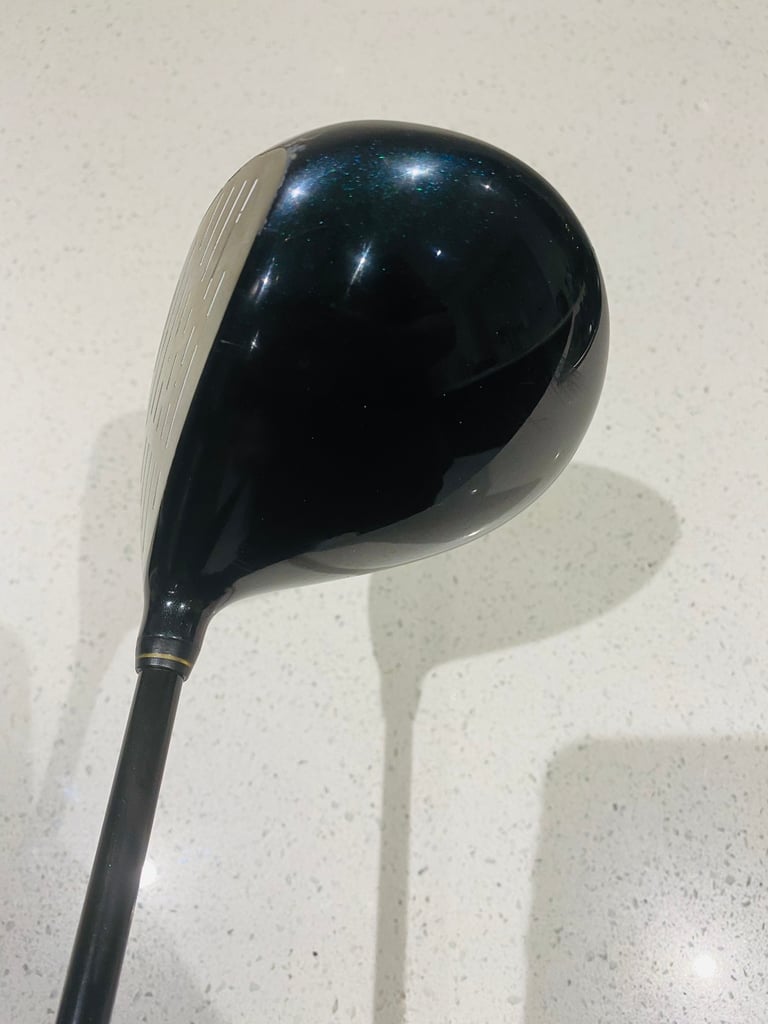SRIXON XX10 AX SOLE TITANIUM DRIVER.     R/H. 