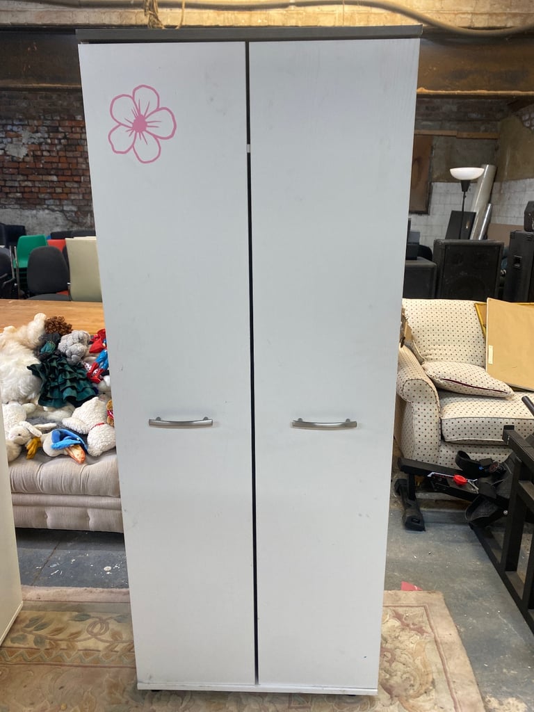 White bedroom wardrobe