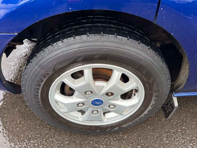 2014 Ford Tourneo Custom 2.2 300 TDCi Limited Minibus Double Cab 5dr Diesel Manual L1 Euro 5 (s/s...